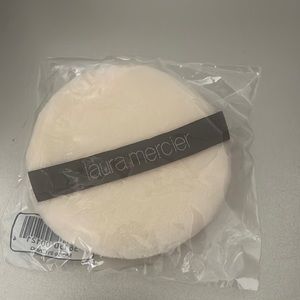 Laura Mercier powder puff